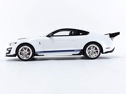 Ford Mustang Shelby GT500 Дракон Змия Оксфорд Бяла със Сини ивици 1/18 Модел на колата от GT Spirit GT306
