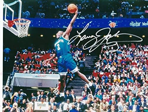 Действие Лари Джонсън Шарлот Хорнетс Подписаха 8x10 - Снимки на НБА С автограф